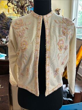 1950’s George Sweaters Sz XS  Embellished Cream Beaded Women's Cardigan Sweater